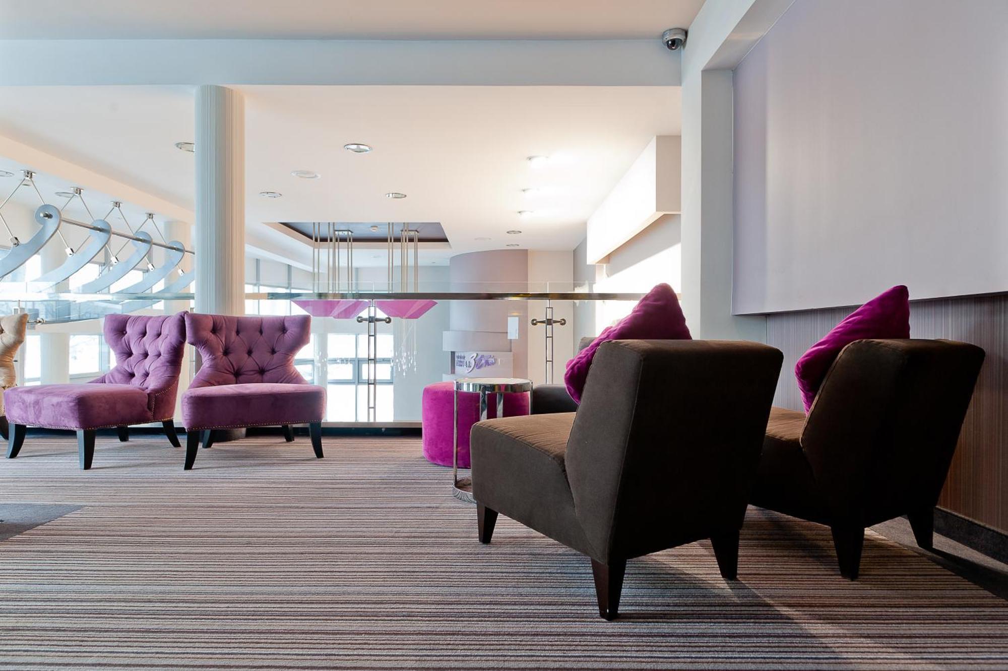 Hotel 3 Trio เบียวิสตอก ภายนอก รูปภาพ