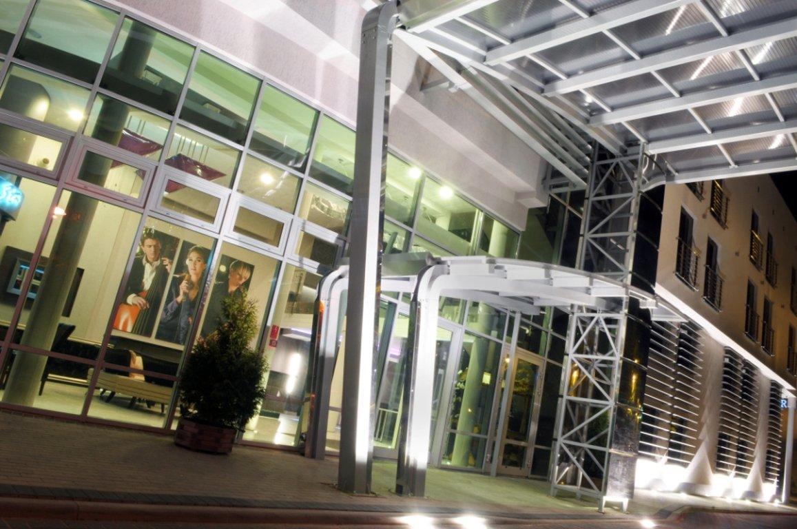 Hotel 3 Trio เบียวิสตอก ภายนอก รูปภาพ