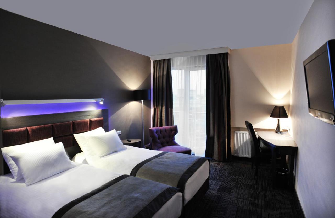 Hotel 3 Trio เบียวิสตอก ภายนอก รูปภาพ